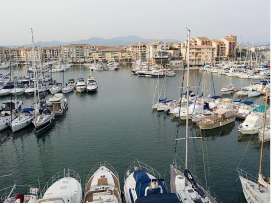 Port Frejus Cap Hermes Vue Mer Et Port Pieds Dans L'Eau Piscine Pkg Exteriör bild